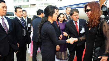 cristina fernandez llego a vietnam, donde termina su gira