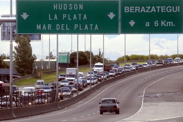 Provincia amenaza con quitar la concesión de la Bs.As.-La Plata