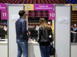 CABA: ordenan reabrir causa por irregularidades en distribución de vacunas