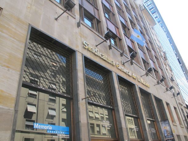 Un organismo estatal empezará a dejar de usar papel y digitalizará los documentos