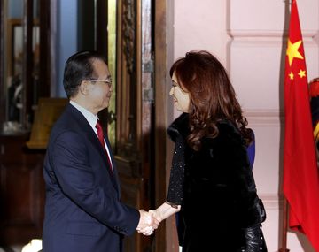 China dará créditos al país para el ferrocarril Belgrano Cargas