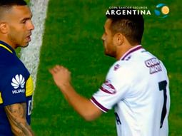 Los hinchas insultaron al otro Acosta: la insólita respuesta