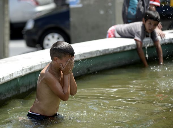 La ola de calor se extenderá hasta el domingo y rige un alerta amarillo