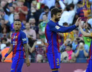 Messi festeja su gol.