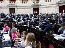 La oposición consiguió quórum y Diputados debate el veto de Milei