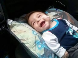 leon tiene solo 1 ano, padece una rara enfermedad y necesita ayuda leon tiene solo 1 ano, padece una rara enfermedad y necesita ayuda