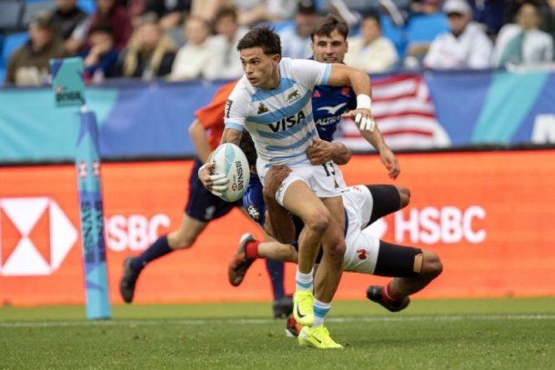Los Pumas 7s debutaron con una derrota en el Circuito Mundial de Seven en Dubái