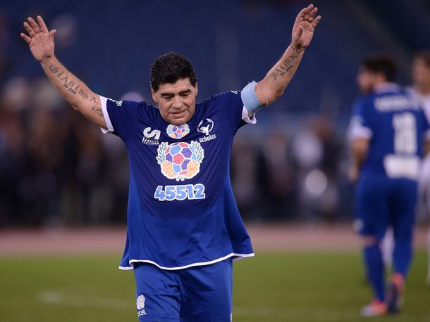 Diego Maradona dijo presente en el Partido por la Paz en 2016. 