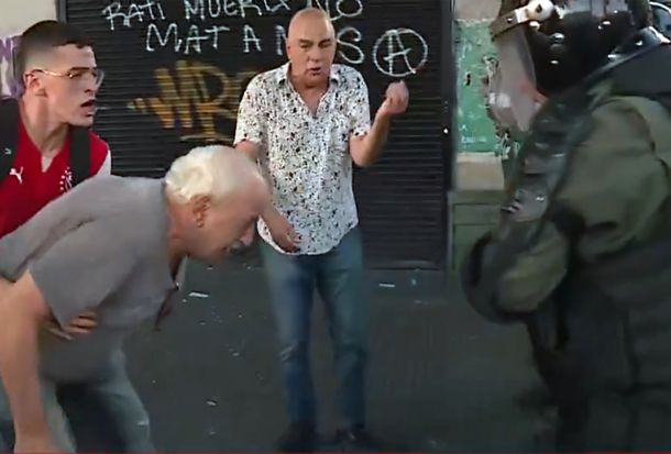 Represión en el Congreso: Gendarmería le pegó a jubilados