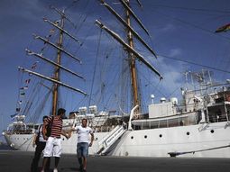 ¿la fragata libertad se queda sin luz, agua y combustible? ¿la fragata libertad se queda sin luz, agua y combustible?