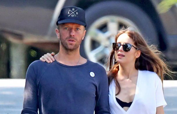 Chris Martin y Dakota Johnson