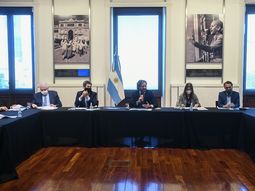 El Gobierno prepara reapertura progresiva y responsable del turismo para el verano