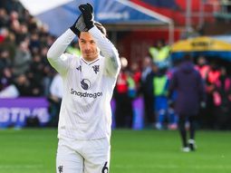 Lisandro Martínez volvió a jugar en Manchester United tras casi 10 meses de recuperación por su lesión