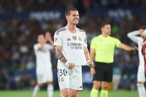 Real Madrid vs. Barcelona por La Liga: horario, formaciones y cómo ver en vivo Real Madrid vs. Barcelona por La Liga: horario, formaciones y cómo ver en vivo