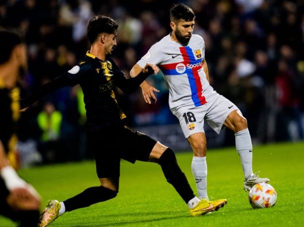 El equipo de un argentino que juega en tercera división hizo transpirar al Barcelona en la Copa del Rey