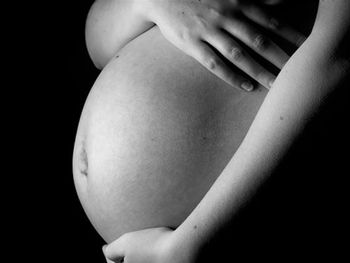 Tiene que elegir entre el aborto o el empleo