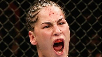 fair play: la desfiguro en el ring, pero se preocupo por ella en twitter fair play: la desfiguro en el ring, pero se preocupo por ella en twitter