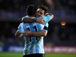 los 15 minutos de messi y agüero fueron mejores que los 75 de messi y tevez los 15 minutos de messi y agüero fueron mejores que los 75 de messi y tevez