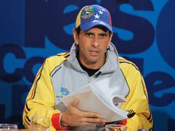 Henrique Capriles Radonski, dos veces candidato a presidente de Venezuela, se niega a particiar del&nbsp;