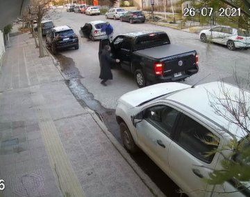 El video de un impresionante intento de robo a mano armada en Neuquén