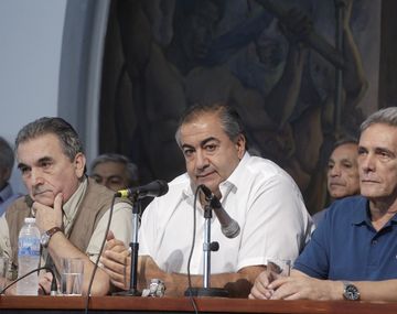 Los gremios planean cláusula gatillo para las paritarias 2018