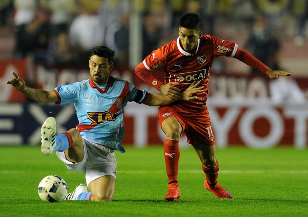 Con entrenador interino, Independiente venció a Arsenal en Avellaneda