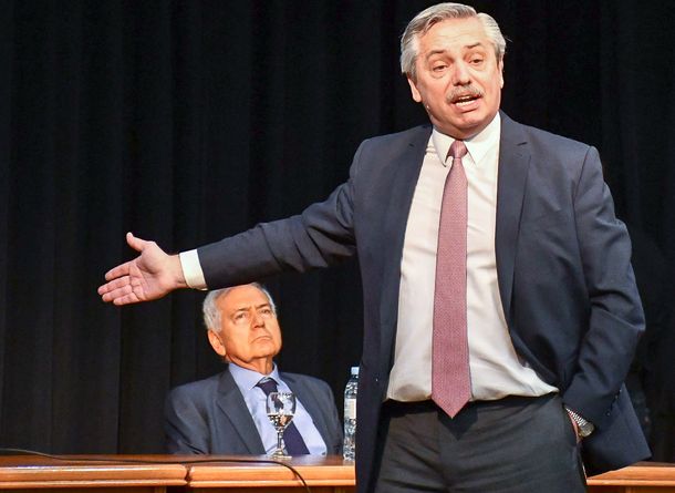 Alberto Fernández ya tiene el 70% del Gabinete definido para su eventual Gobierno