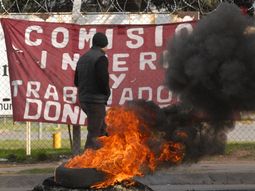 empresarios y trabajadores se reunen para evitar el cierre de la imprenta donnelley empresarios y trabajadores se reunen para evitar el cierre de la imprenta donnelley