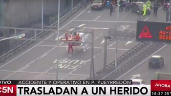 accidente en puente pueyrredon: trasladan a un herido en helicoptero accidente en puente pueyrredon: trasladan a un herido en helicoptero