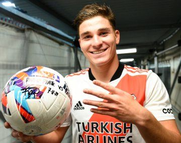 Cuánto vale Julián Álvarez