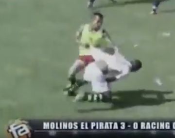 Brutal batalla campal en un partido del fútbol peruano