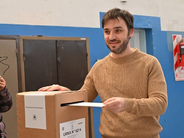Terminó el escrutinio definitivo Chubut: Ignacio Torres ganó por 6 mil votos