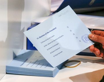 Segunda vuelta en la FIFA: Infantino y el jeque Al-Khaliffa van por todo