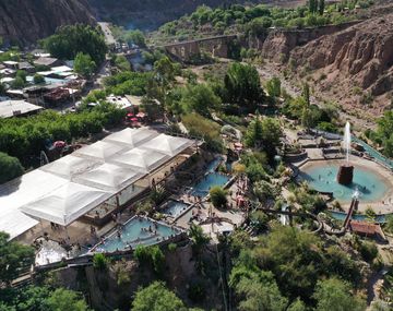El pueblo termal de Mendoza que es ideal para visitar y relajarse