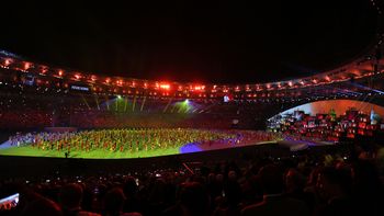 comenzaron los juegos olimpicos de rio 2016: asi se vive la ceremonia de apertura comenzaron los juegos olimpicos de rio 2016: asi se vive la ceremonia de apertura