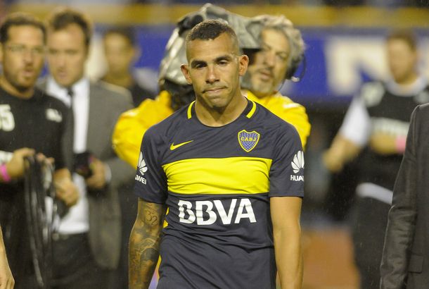 Carlos Tevez vuelve a Argentina, pero no a Boca