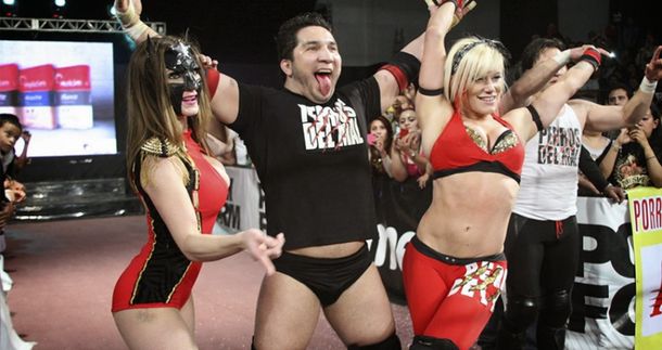 Lucha libre: un peleador murió y sus compañeros no se dieron cuenta