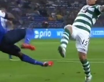 Para el archivo: un gol de antología en el clásico de Portugal