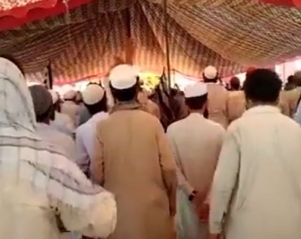Impactantes imágenes del atentado en Pakistán que dejó al menos 44 muertos