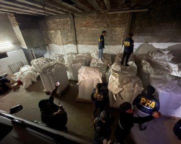 Video: así estaba escondida la cocaína secuestrada en un galpón de Rosario