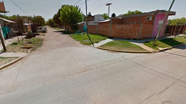 A caballo y con tapabocas, balearon a un hombre en la cabeza en Merlo