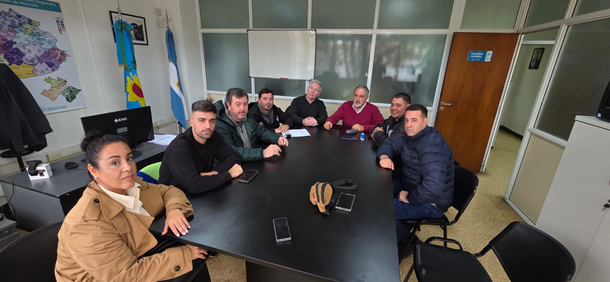 Reunión en el Ministerio de Trabajo para destrabar el paro de colectivos en Mar del Plata Reunión en el Ministerio de Trabajo para destrabar el paro de colectivos en Mar del Plata