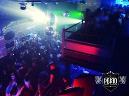 festejo el dia del amigo en un boliche, lo golpearon los patovicas y esta grave festejo el dia del amigo en un boliche, lo golpearon los patovicas y esta grave