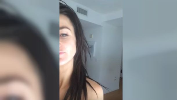 La chica quedó en evidencia