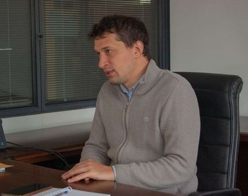 Estoy buscando laburo: un legislador porteño sorprendió en redes antes de dejar su banca