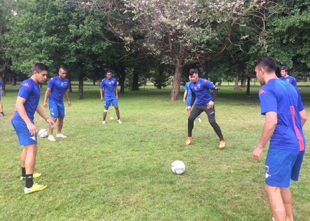 Susto en la práctica de Tigre: un jugador sufrió convulsiones