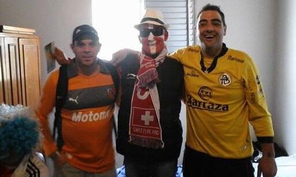 Bebote se disfrazó de suizo y volvió a ingresar a un estadio en Brasil