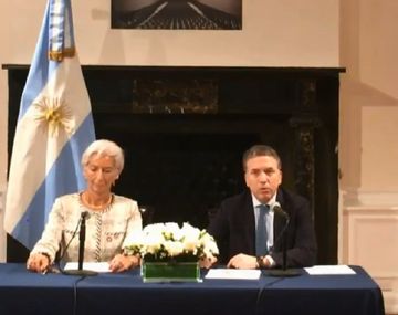 El ministro de Hacienda junto a la Titular del FMI
