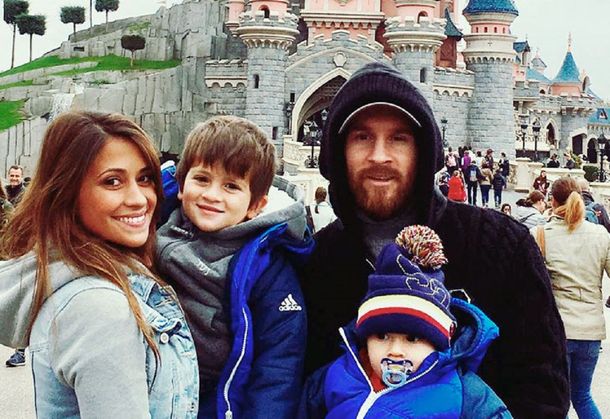 Messi y su familia viajaron a Finlandia a conocer a ¡Papá Noel!