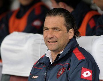 Pizzi: Estamos enteros y vamos a pelear el título hasta el final